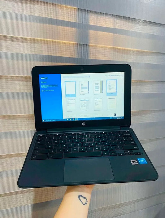 HP G4 CHROME BOOK WITH WINDOWS 10